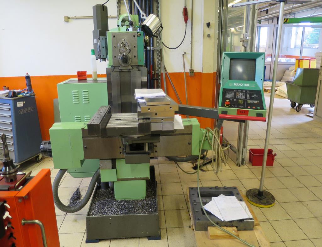 Maho MH 500 W CNC frézka na nástroje (Online Auction) | NetBid ?eská republika