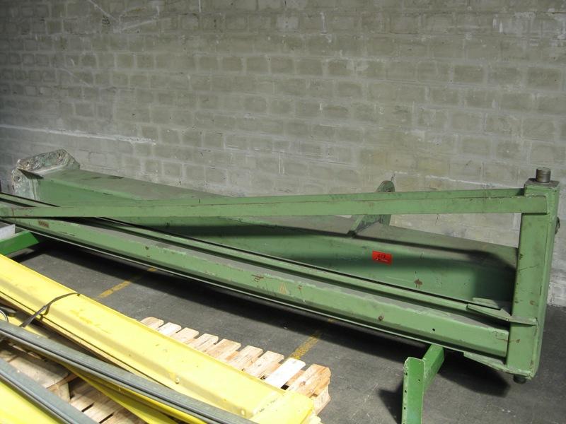 Used lifting swing arm crane for Sale (Online Auction) | NetBid Industrial Auctions