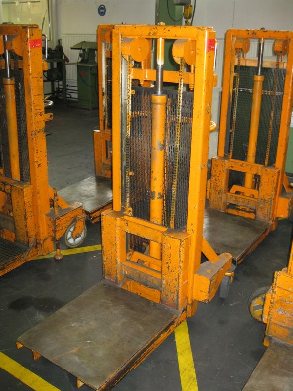 Used platform forklift for Sale (Online Auction) | NetBid Industrial Auctions