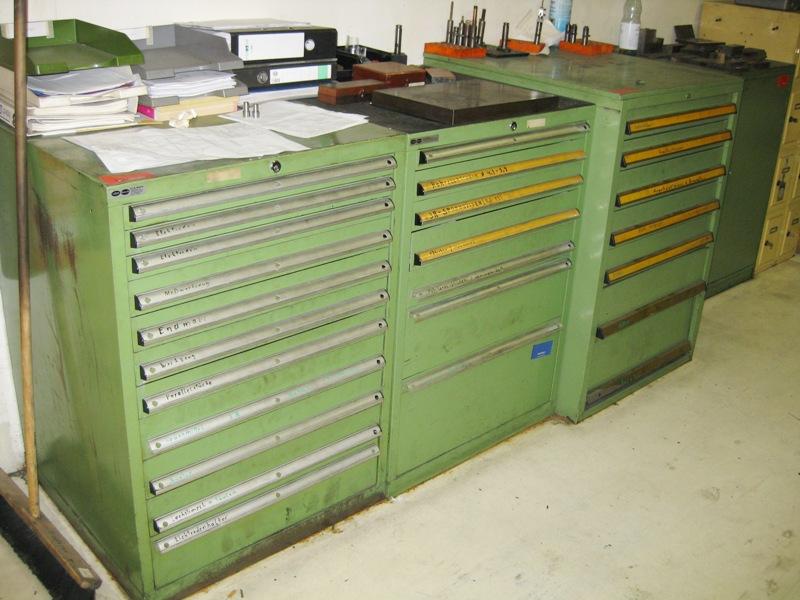 Used 2 steel tool cabinets for Sale (Online Auction) | NetBid