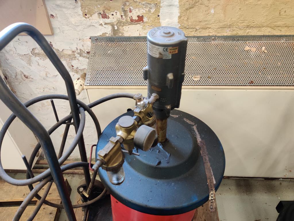 Used Grease pump incl. drum for Sale (Auction Premium) | NetBid Slovenija