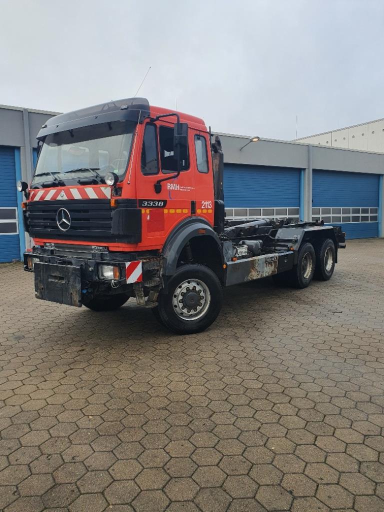 Mercedes-Benz 2638 A 6x6 LKW f. Kippmulden mit Auf - und Absetzvorrichtung  (ex HH-CY 1895)