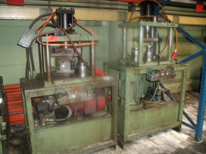 2 4-Säulen-Hydraulikpresse gebraucht kaufen (Auction Premium) | NetBid Industrie-Auktionen