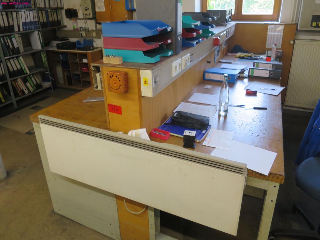 Used double workbench system for Sale (Auction Premium) | NetBid Industrial Auctions