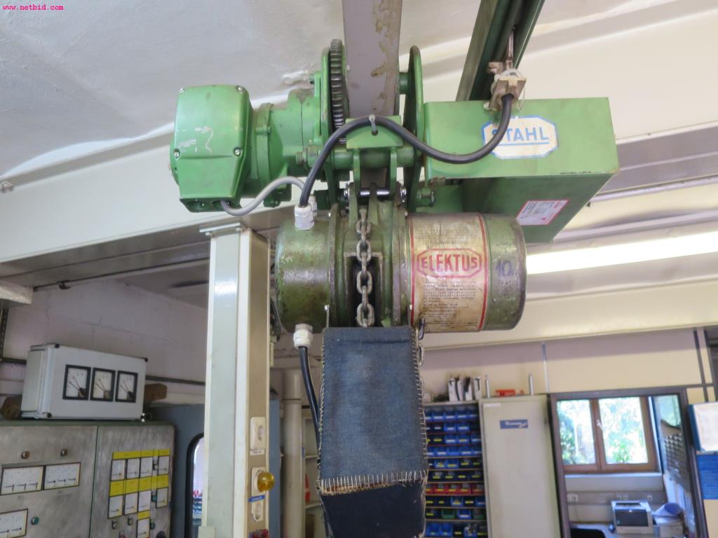 Used Stahl electr. chain hoist for Sale (Auction Premium) | NetBid Industrial Auctions