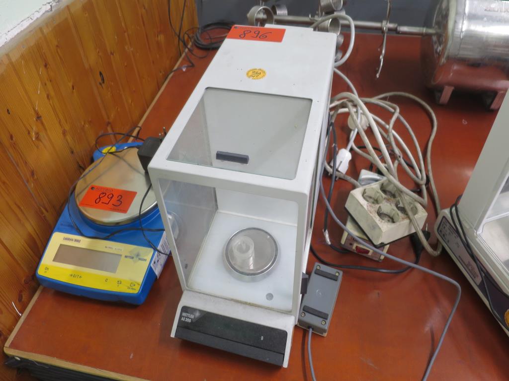 Used Mettler AE 200 laboratory scale for Sale (Auction Premium) | NetBid Industrial Auctions