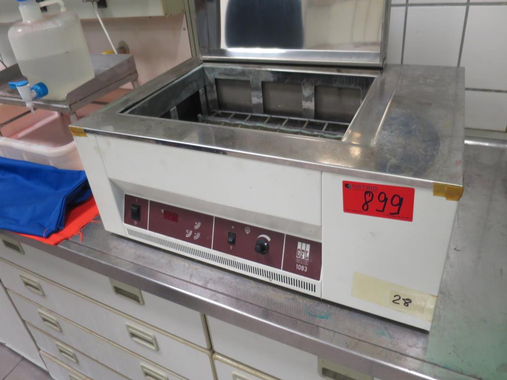 Used GFL 1083 shaking bath for Sale (Auction Premium) | NetBid Industrial Auctions