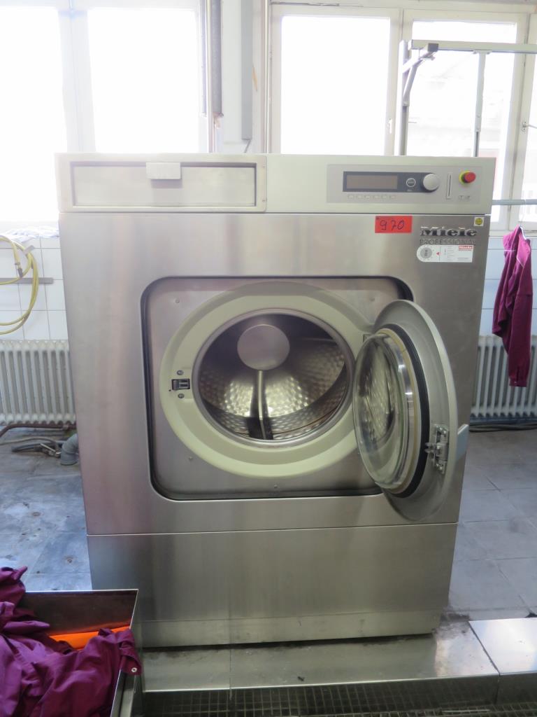 Indirect Ijsbeer Vermelding Miele Professional PW 6241 D commercial washing machine gebruikt kopen  (Trading Premium) | NetBid industriële Veilingen