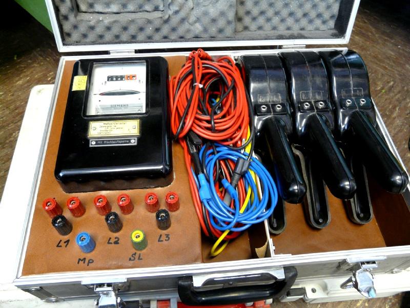 3 clamp-on ammeter (Online Auction) | NetBid ?eská republika