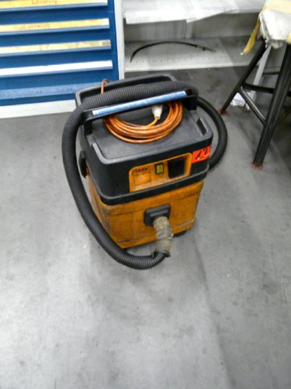 Used Wap Turbo XL vacuum cleaner for Sale Auction) NetBid