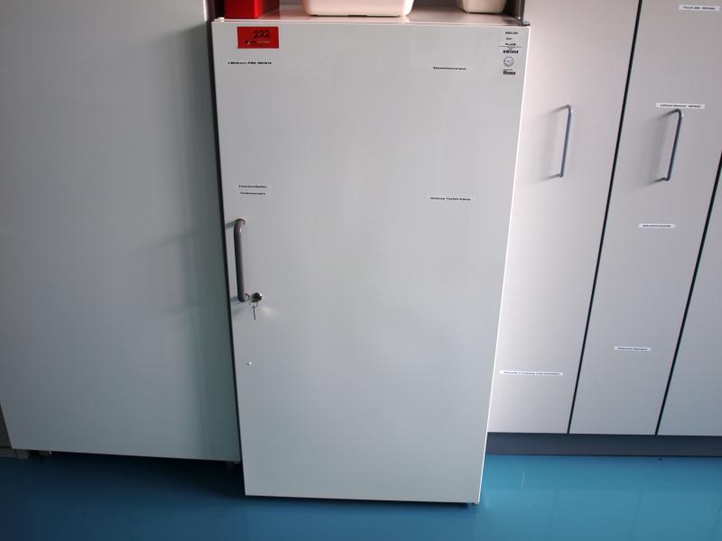 Used fridge for Sale (Trading Premium) | NetBid Industrial Auctions