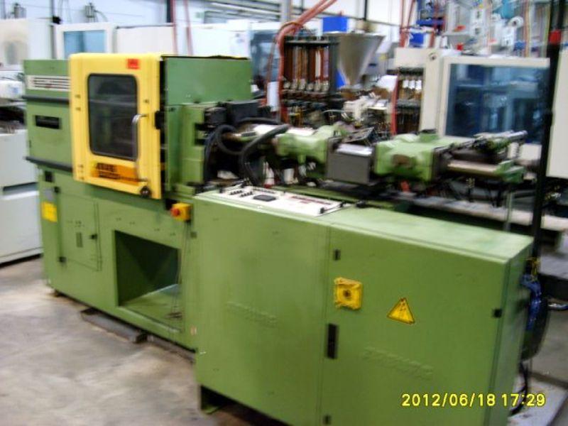 Arburg Allrounder 305-210-700 injection moulding machine (Online Auction) | NetBid ?eská republika