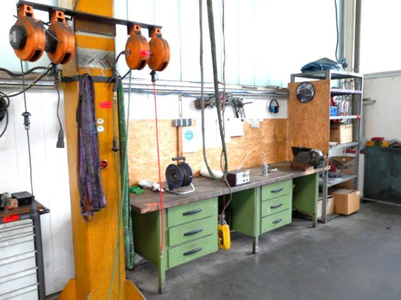 Used Anke 3 lfm. work bench for Sale Auction Premium 