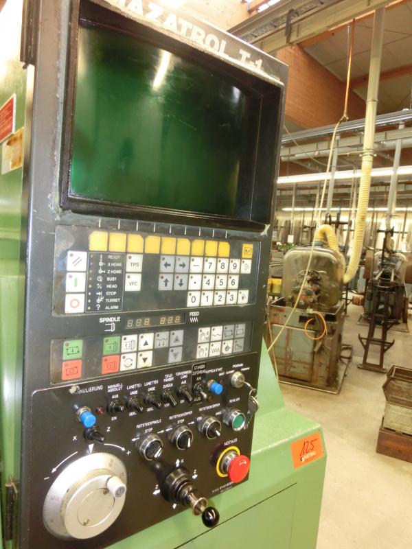 Yamazaki Mazak QuickTurn 10 Universal CNC Stangendrehautomat