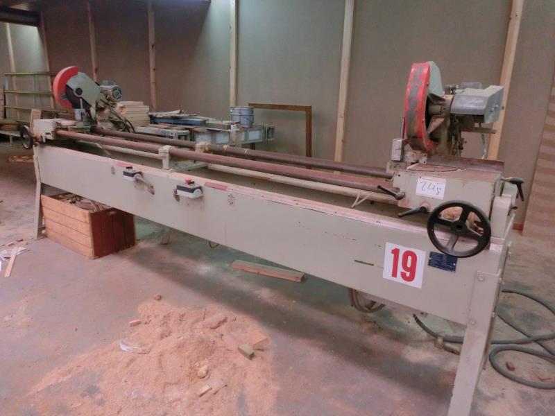 Used Omga tandem mitre saw (19) for Sale (Trading Premium) | NetBid Industrial Auctions