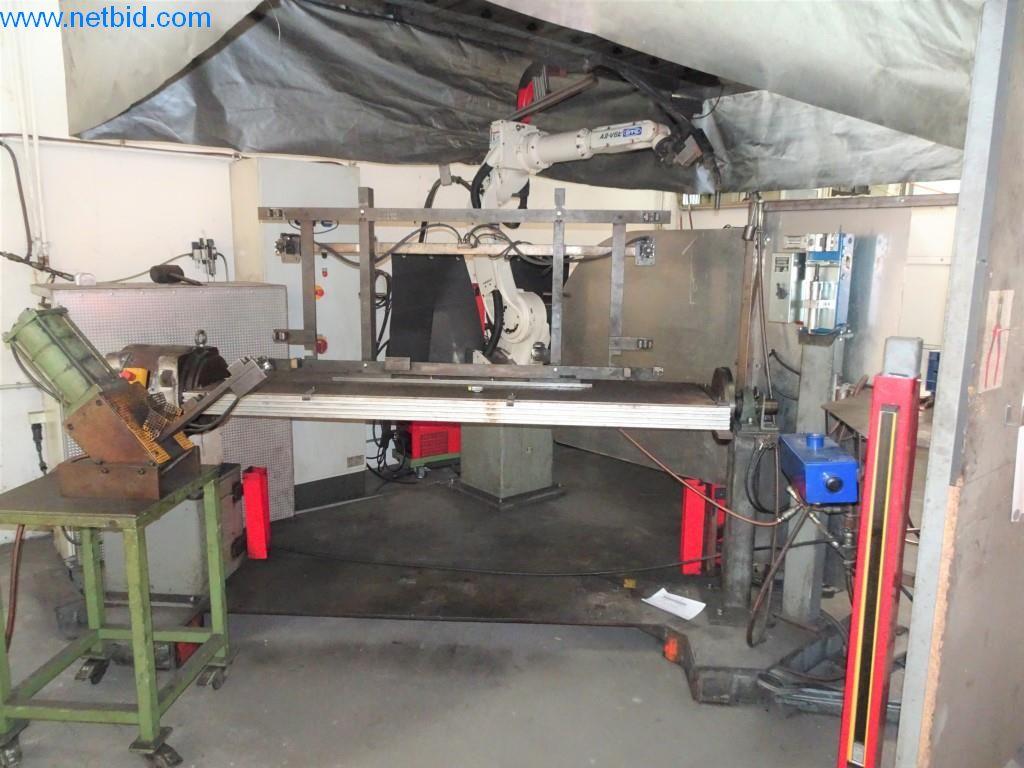 Used OTC A II-V 6 L welding robot (ROBO 09) for Sale (Online Auction) | NetBid Slovenija