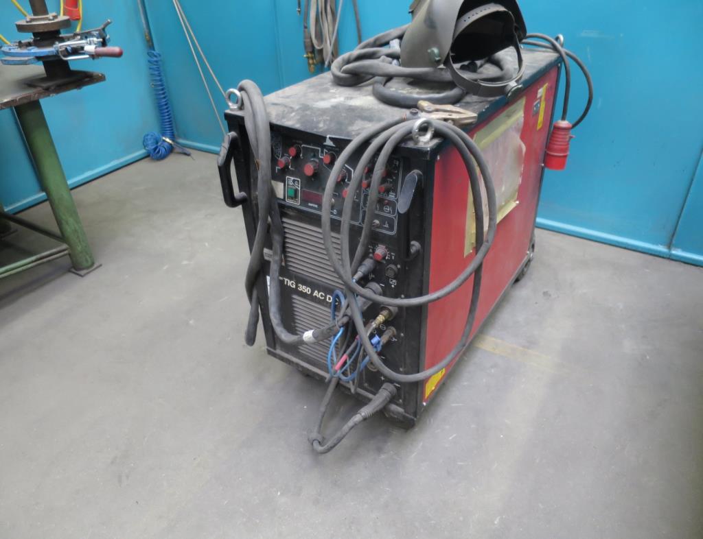 Used EWM TIG 350 AC/DC SFWZ welding machine for Sale (Online Auction) | NetBid Industrial Auctions