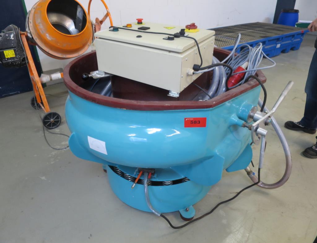 Used VRM 225 vibration grinding box for Sale (Online Auction) | NetBid Industrial Auctions