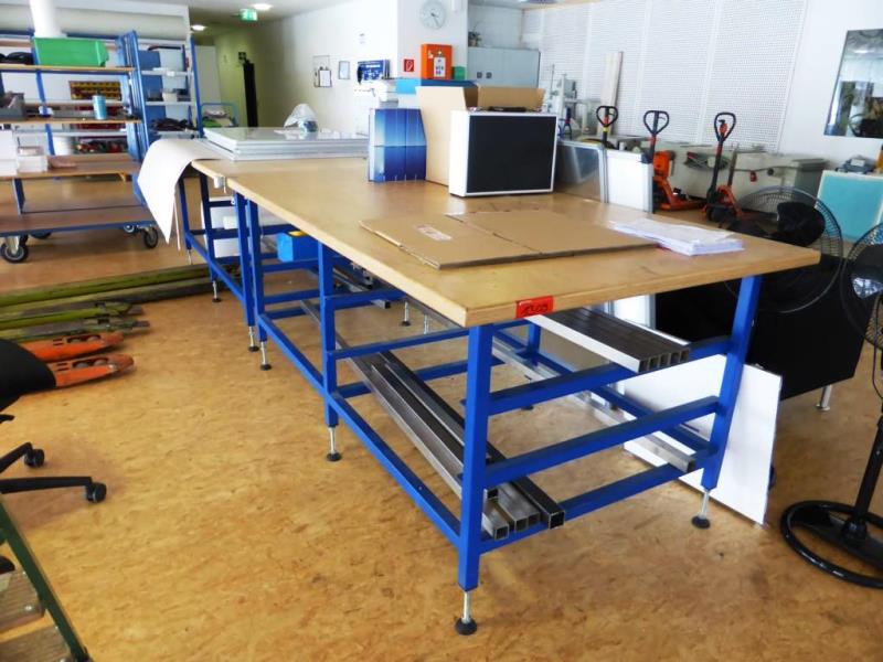 Used 2 assembling table for Sale (Trading Premium) | NetBid Industrial Auctions