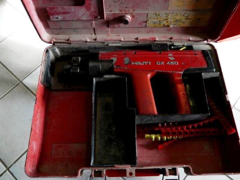 Hilti DX 450 Nástroj pro nastavení čepů (Trading Premium) | NetBid ?eská republika