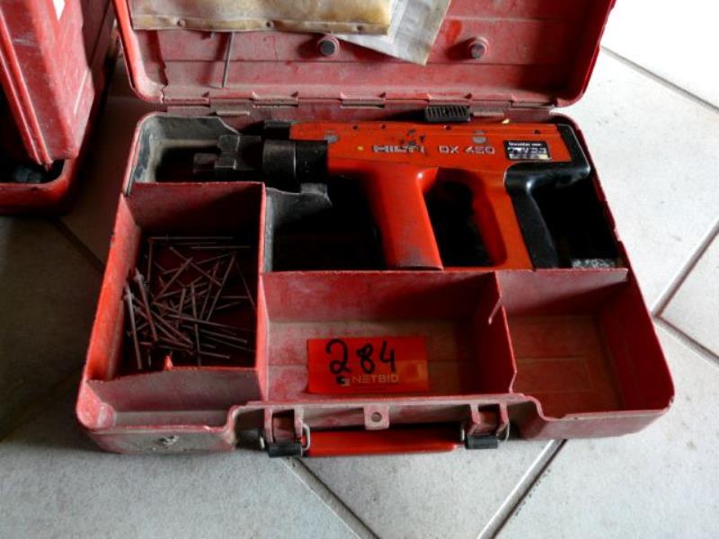 Hilti DX 450 Nástroj pro nastavení čepů (Trading Premium) | NetBid ?eská republika