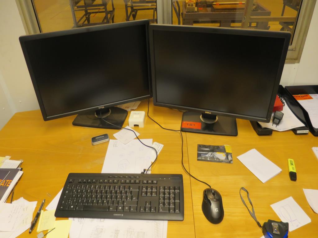 Dell 2 24" monitory TFT (Auction Premium) | NetBid ?eská republika