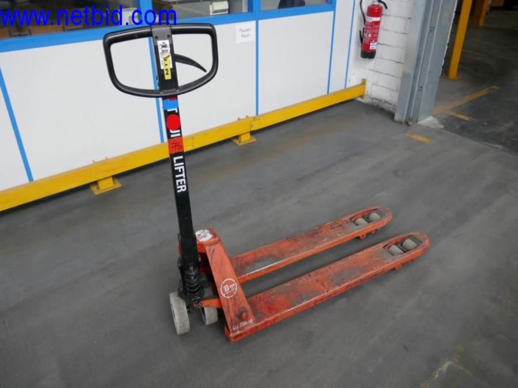 Used BT LHM 230 2 Pallet truck for Sale (Auction Premium) | NetBid Industrial Auctions