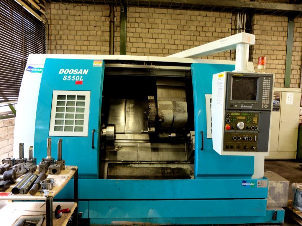 Doosan S 550 L CNC soustruh se šikmým ložem (Online Auction) | NetBid ?eská republika