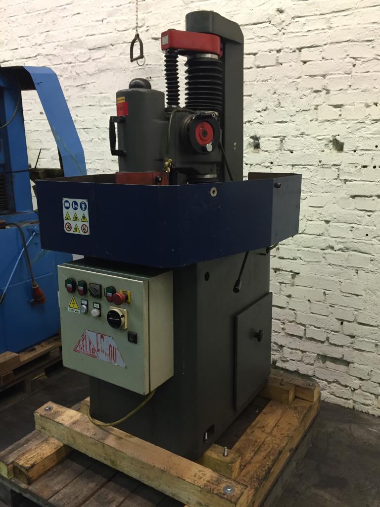 Grinding machine online for sale