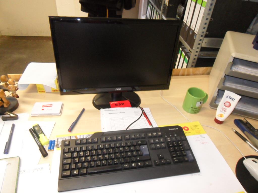 22" TFT monitor (-pozdější vydání: 31/01/2016-) (Online Auction) | NetBid ?eská republika