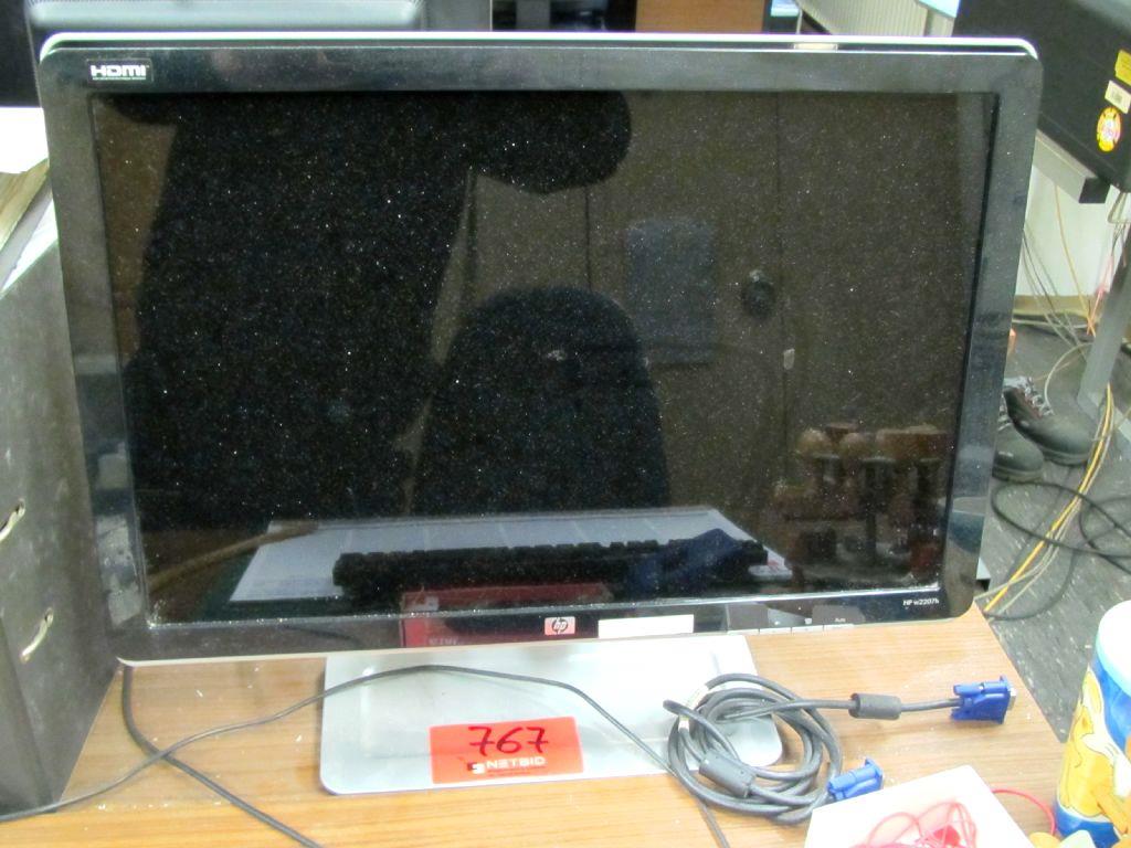 22" monitor TFT (Online Auction) | NetBid ?eská republika