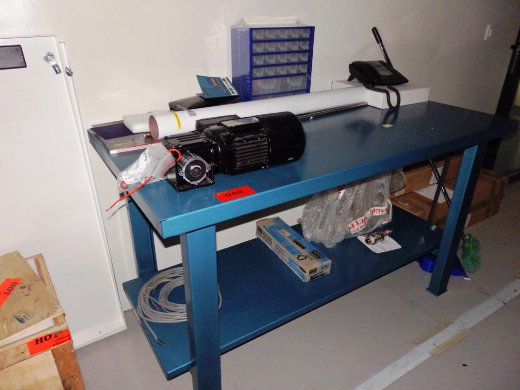 Used Metallic Workbench for Sale (Trading Premium) | NetBid Industrial Auctions