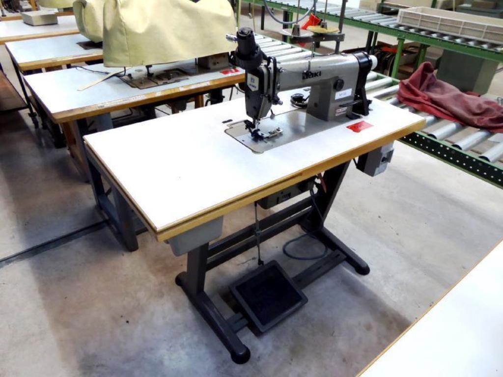 Jucki DDL-555-4 industrial sewing machine (Auction Premium) | NetBid España