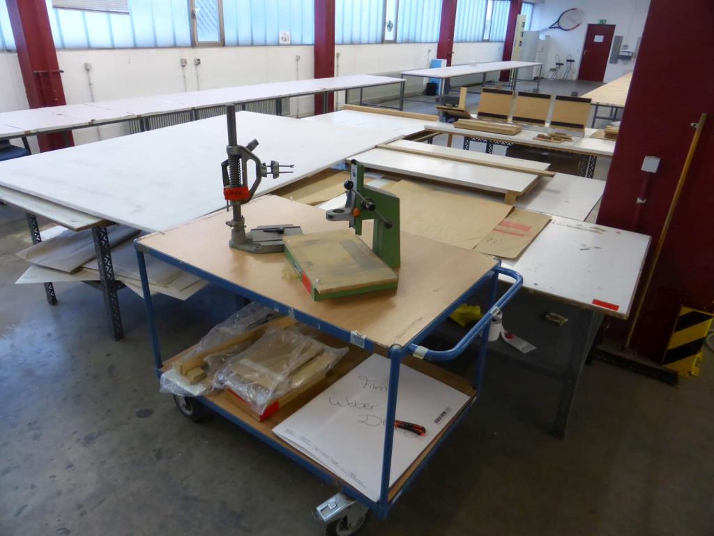 Used 4 Assembly tables for Sale (Trading Premium) | NetBid Industrial Auctions