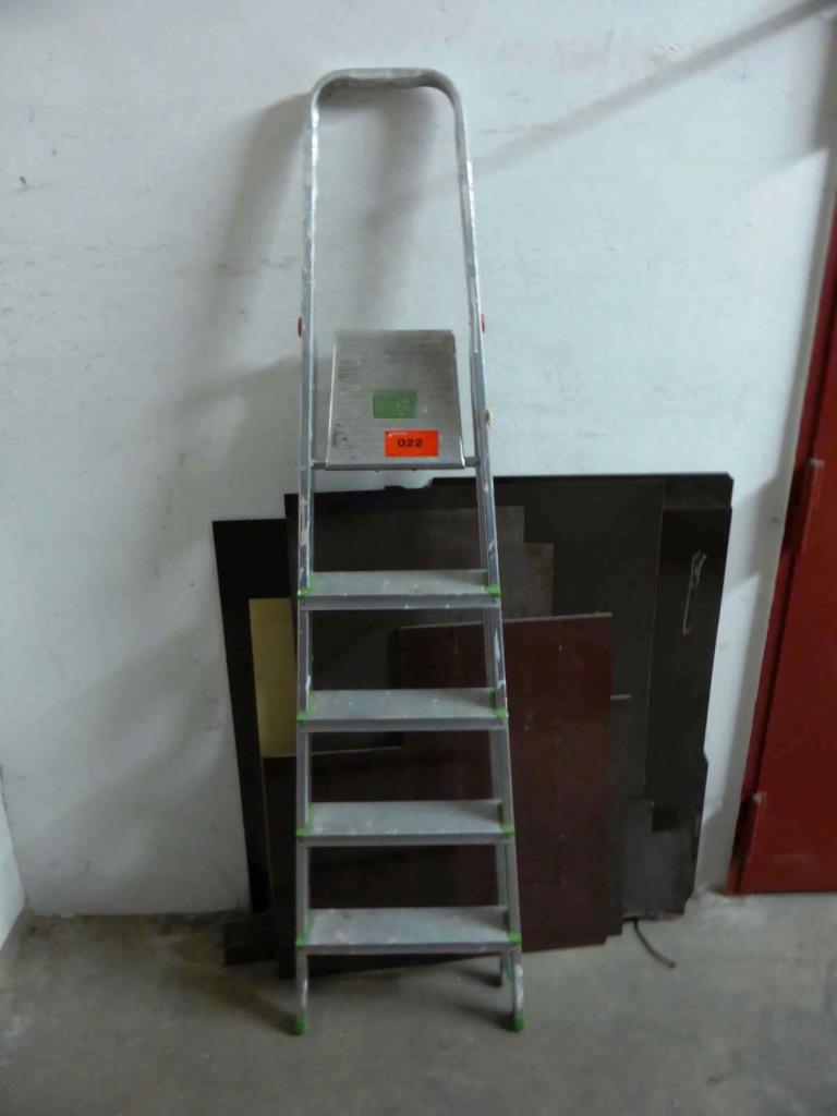 Used Aluminum folding ladder for Sale (Auction Premium) | NetBid Industrial Auctions