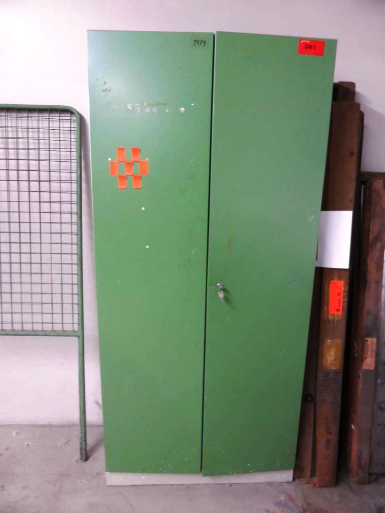 Used Tool cabinet for Sale (Auction Premium) | NetBid Industrial Auctions