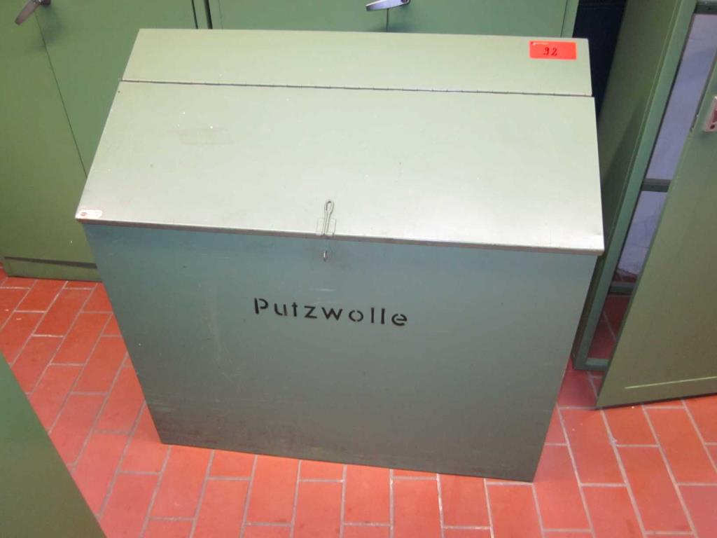 Used Cleaning wool container for Sale (Auction Premium) | NetBid Industrial Auctions