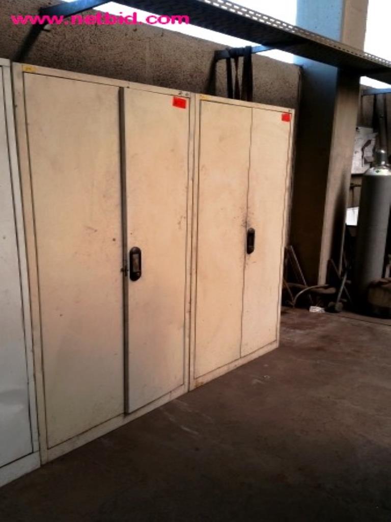 Used 2 Sheet metal cabinets for Sale (Auction Premium) | NetBid Industrial Auctions