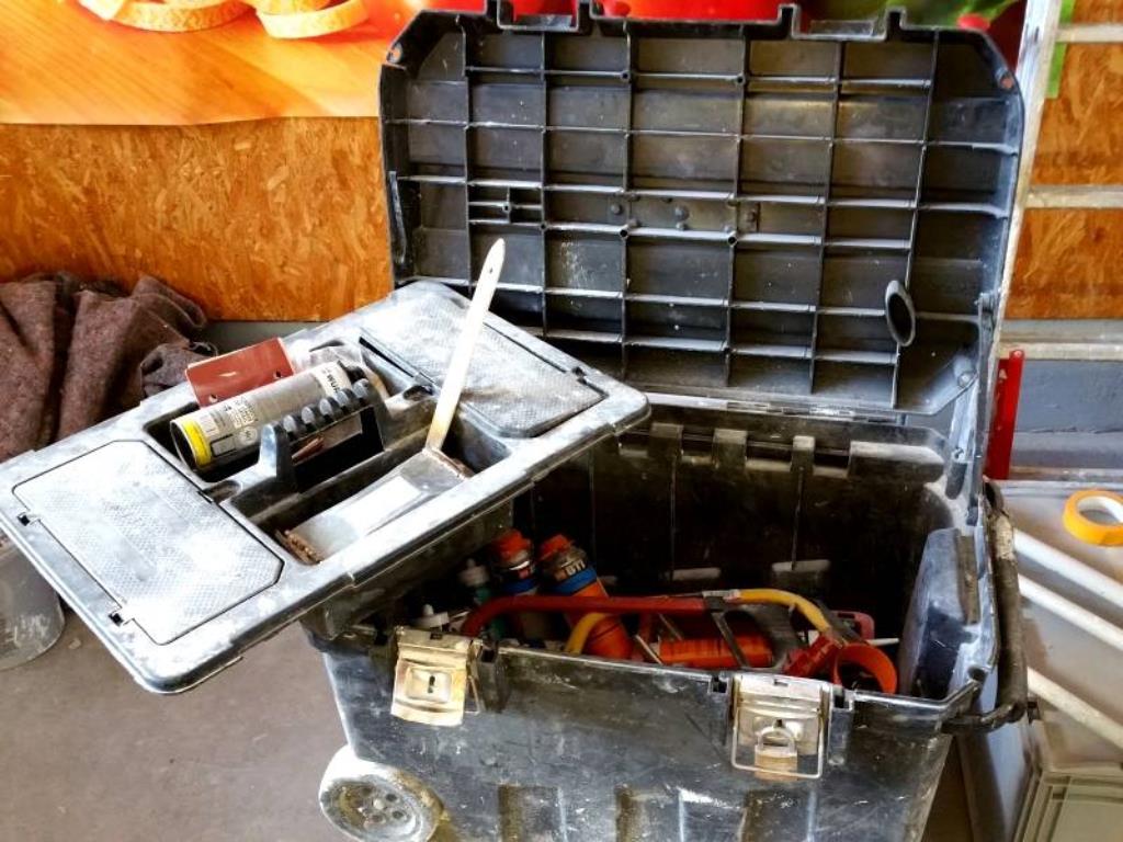 Used Stanley Toolbox for Sale (Auction Premium) | NetBid Industrial Auctions