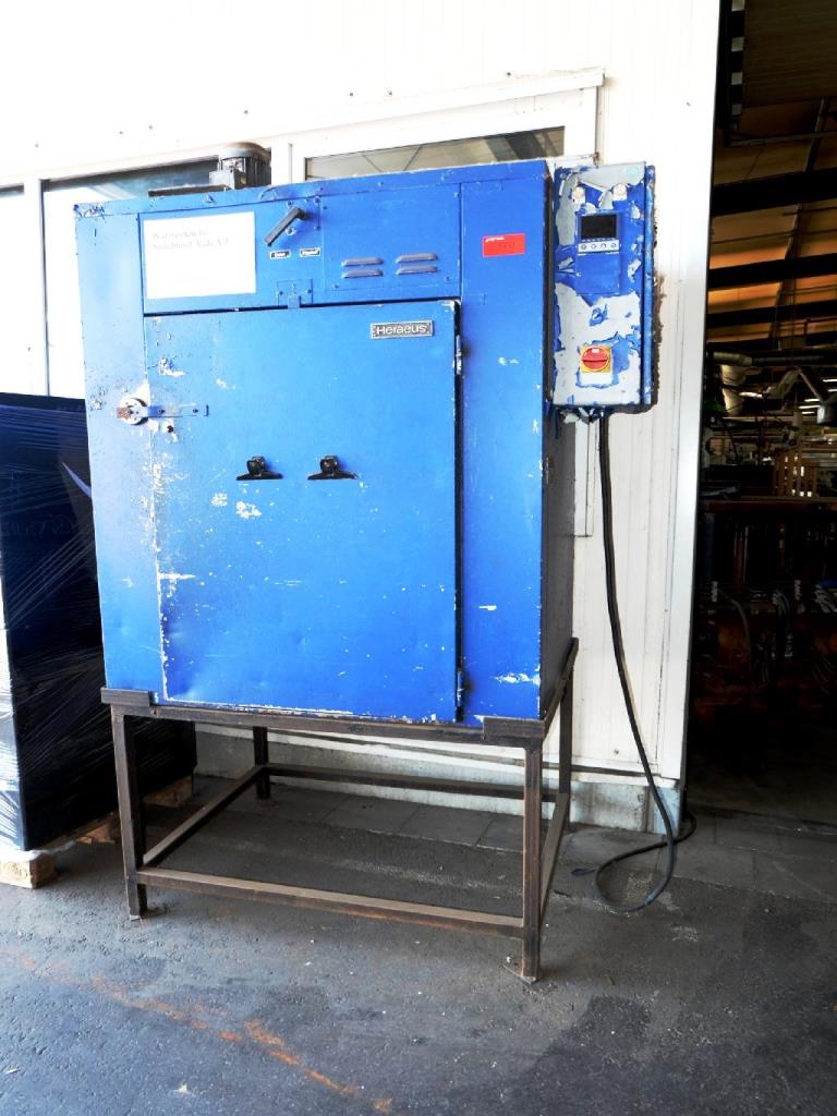 Used Heraeus TUH75100 Tempering oven for Sale (Auction Premium) | NetBid Industrial Auctions