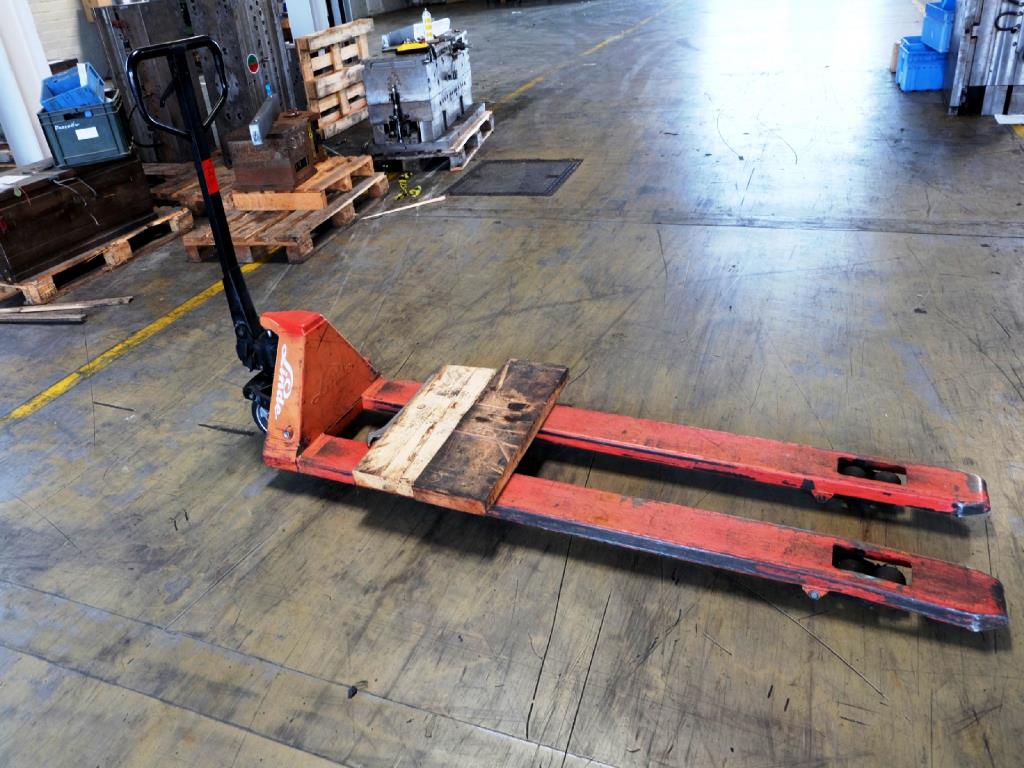 Used Linde Pallet truck for Sale (Auction Premium) | NetBid Industrial Auctions