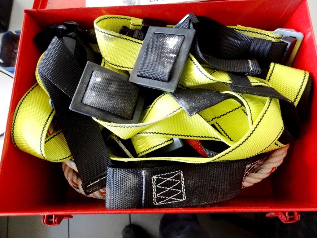 Used Personal safety equipment for Sale (Auction Premium) | NetBid Industrial Auctions