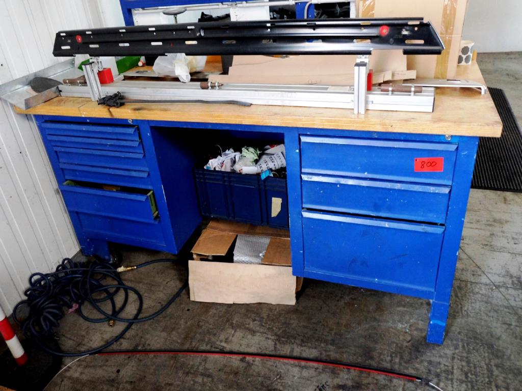 Used Metal workbench for Sale (Auction Premium) | NetBid Industrial Auctions