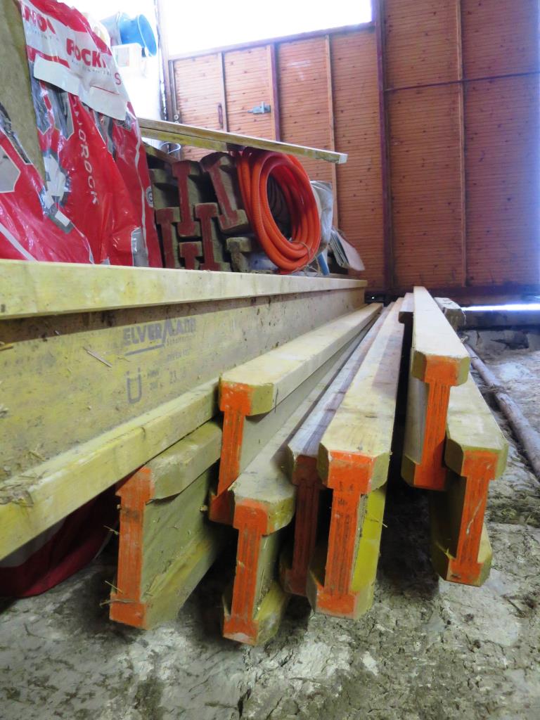 Used Elvermann 1 Posten Holz-Deckenträger for Sale (Auction Premium) | NetBid Slovenija