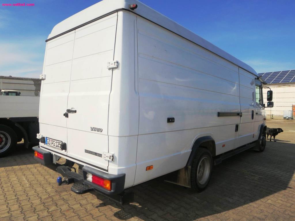 Mercedes Benz 818D Vario Bluetech4 (670. KA) LKW Transporter Gebraucht ...