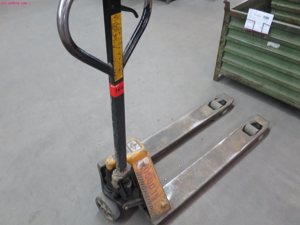 Used Jungheinrich Hand pallet truck for Sale (Auction Premium) | NetBid Industrial Auctions