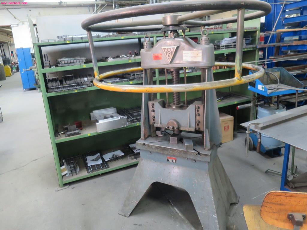 Used W & N SPB22/60 Friction screw press for Sale (Auction Premium) | NetBid Industrial Auctions