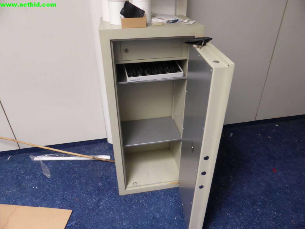 Used Safe for Sale (Trading Premium) | NetBid Slovenija