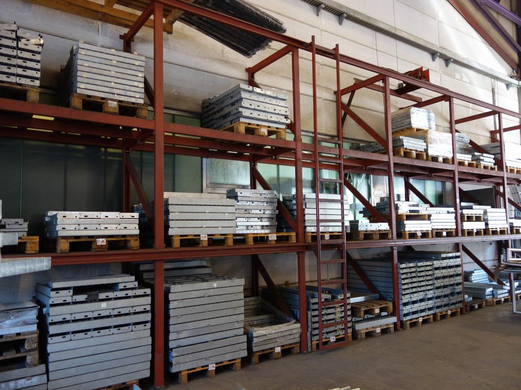 Used 12 lfm. Storage rack for Sale (Auction Premium) | NetBid Industrial Auctions