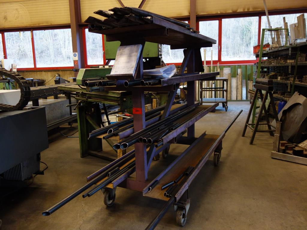 Used Mobile cantilever rack for Sale (Auction Premium) | NetBid Industrial Auctions